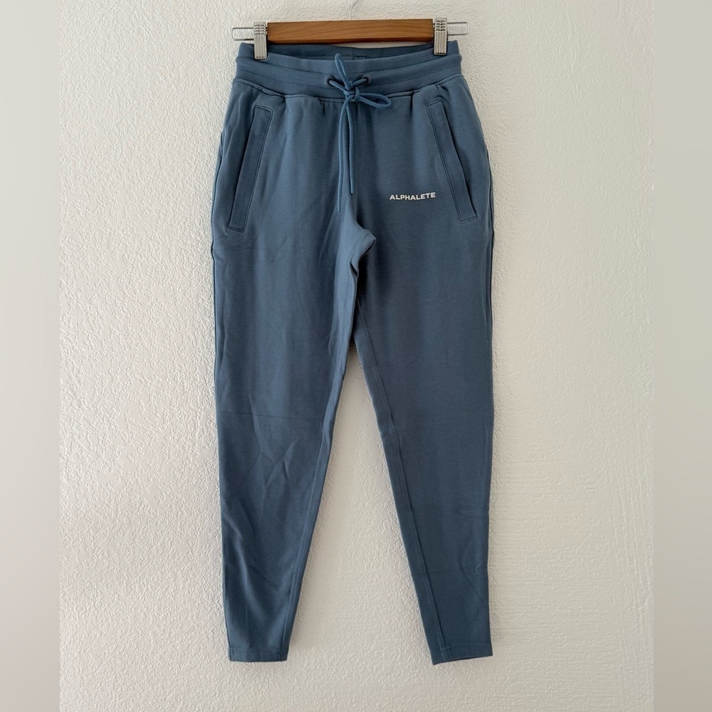 Alphalete Women's Essential Core Joggers Size  XS Denim Blue - NEW Cotton Blend